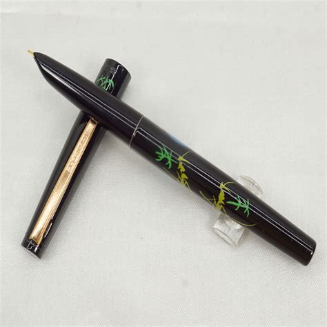 Hero 343 Black And yellow design Rubber Sac Model Fountain Pen SKU 27394