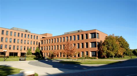 What traditional colleges missed: 5 lessons from India’s next-gen ...