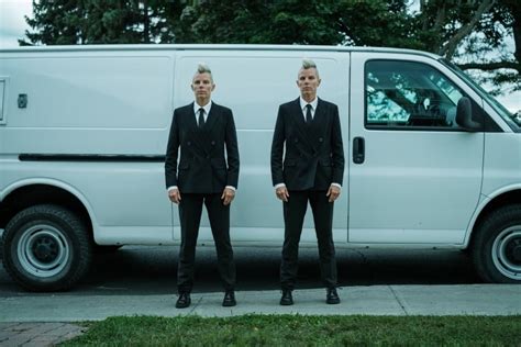 Alien Plan B 的图像结果