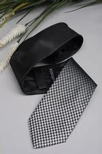 Van Heusen Ties and Bow Ties, Men Black Embroidered Party Tie for ...