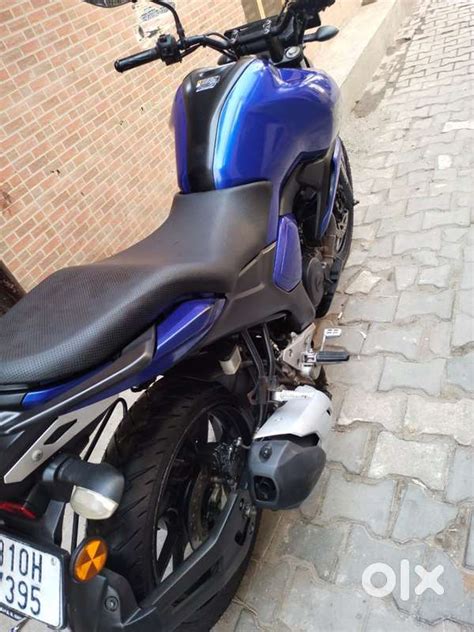 Yamaha fz v3 - Motorcycles - 1804869784