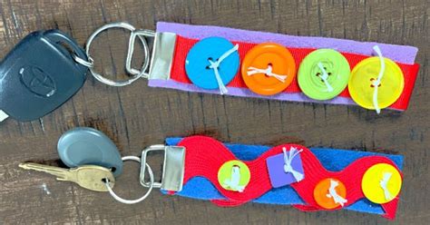 How to Make Button Key Chains 的图像结果