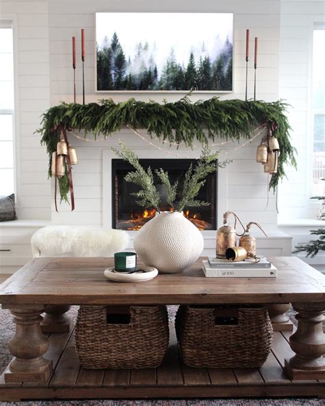 19 DIY Winter Mantel Decor Ideas - WithLoveLive