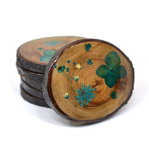 A Celestial Dazzle Dried Flower Coaster