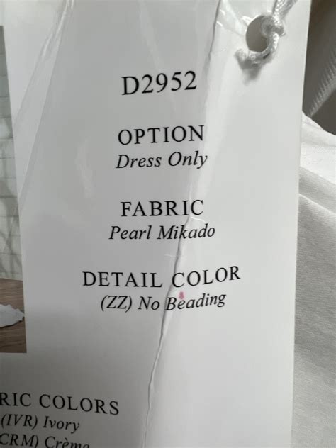 Essense of Australia, D2952 Sample Wedding Dress Save 60% - Stillwhite