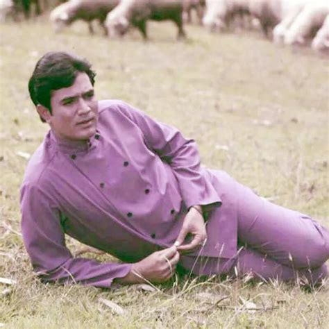 #ETimesTrendsetters: Rajesh Khanna— from guru kurtas to suave suits ...