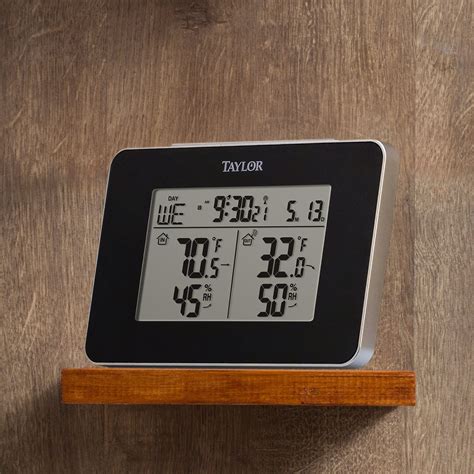 Wireless Indoor/Outdoor Weather Stations