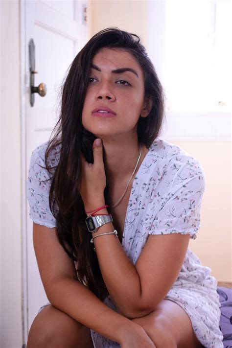 Indian girl nudes Images - Free Download on Freepik