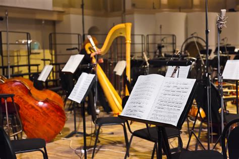 Orchestra Recording Session 的图像结果