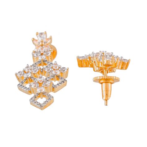 Sparkling Elegance Cluster Setting White CZ Jewellery Set – VOYLLA