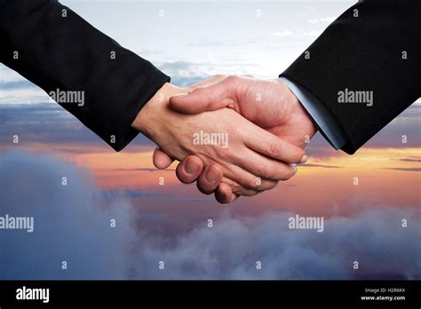 Business Handshake with Aeroplane Background Image 的图像结果
