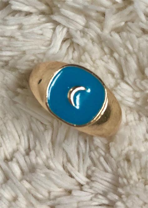 Get Chunky Signet Moon Ring at ₹ 230 | LBB Shop