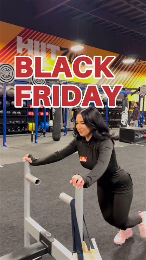Crunch Van Nuys Official | Share the gift of fitness 🎁 join us for ...