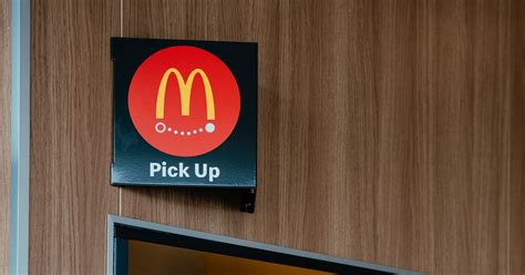 Ventas de McDonald’s caen: los consumidores lidian con “la ...
