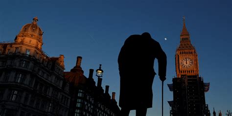 Britain’s MI5 Spy Service Warns Lawmakers Over Chinese Agent of ...