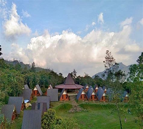 SUPERCAMP SAKURA HILLS (Tawangmangu) - Campground Reviews & Photos ...