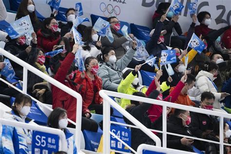 专访朱承翼：“三亿人参加冰雪运动”，冬奥冷项目变全民热潮_中国_发展_年轻人