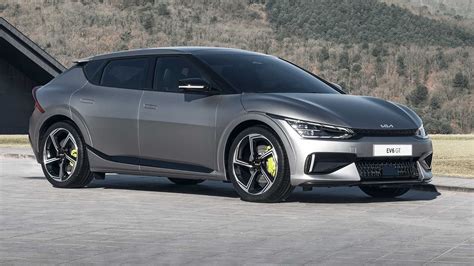Kia Unveils EV6 GT; Takes 3.5 Seconds For 0-100kmph Sprint - The Indian ...