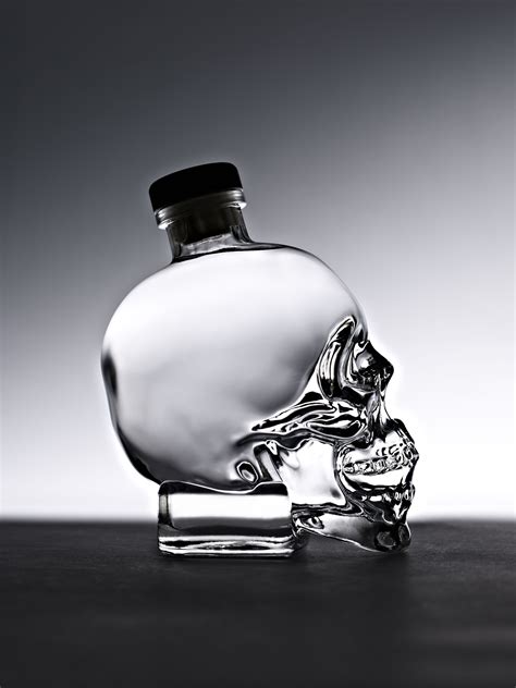Pin by Zoè Bellcoin on Skulls and Bones | Crystal head vodka, Vodka ...