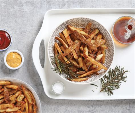 How to deep fry using canola oil - Hello Canola