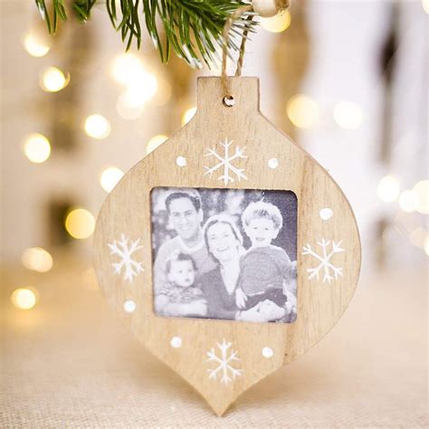 Amazon.com - Personalized Family Christmas Decor Holiday Picture Frame ...
