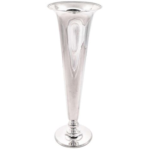 Tiffany and Co. Vase For Sale at 1stDibs