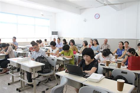 温州市初中语文教研员会议在温州外国语学校娄桥分校隆重召开-温州市娄桥外国语学校