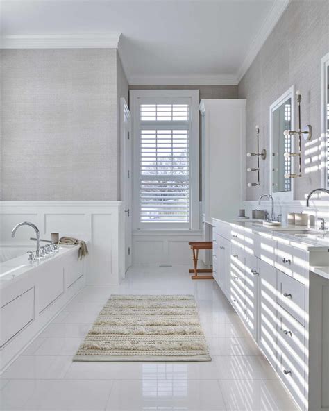 30 Bathroom Wainscoting Ideas to Add Character and Charm