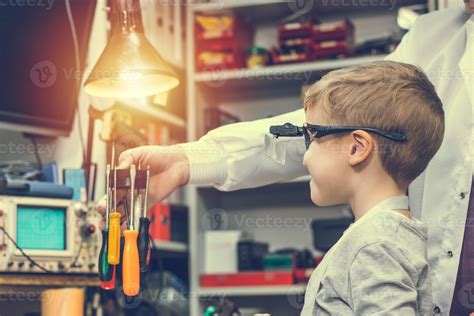 Image result for Magnetic Field Science Project