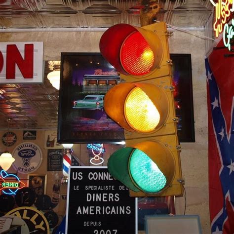 Traffic lights and sticks – DOPE STORE