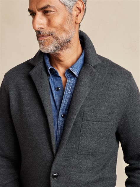 Milano Wool-Blend Sweater Blazer | Banana Republic