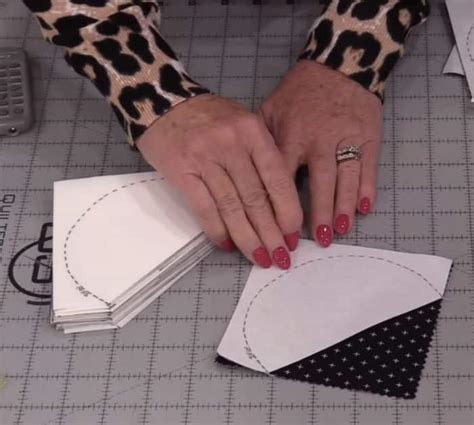 Image result for Clamshell Quilt Tutorial