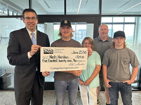 Treasurer Smith Awards $529 College Savings Iowa Contribution to Family ...