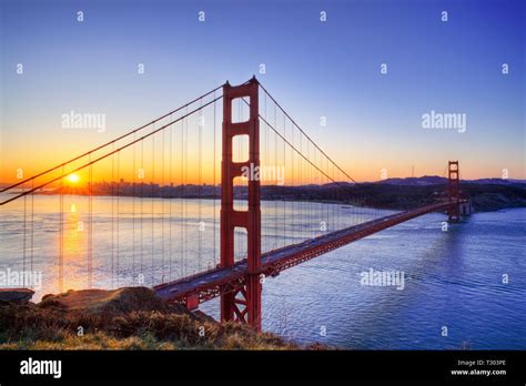 San francisco golden gate bridge hi-res stock photography and images ...