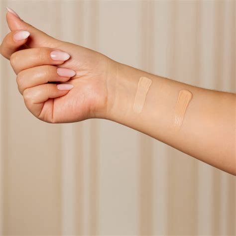 RR 4 in 1 Instant Glow Makeup Perfector – RR Beauty Products