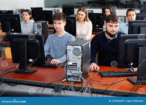 Computer Lessons 的图像结果