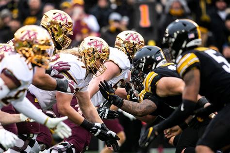 Minnesota Golden Gophers vs. Iowa Hawkeyes, Huntington Bank Stadium ...
