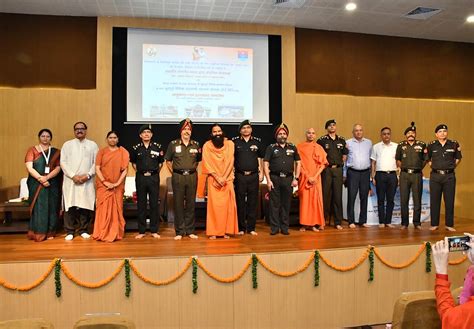 Patanjali Signs Historic MoU With Indian Army: Free Treatment For 60 ...