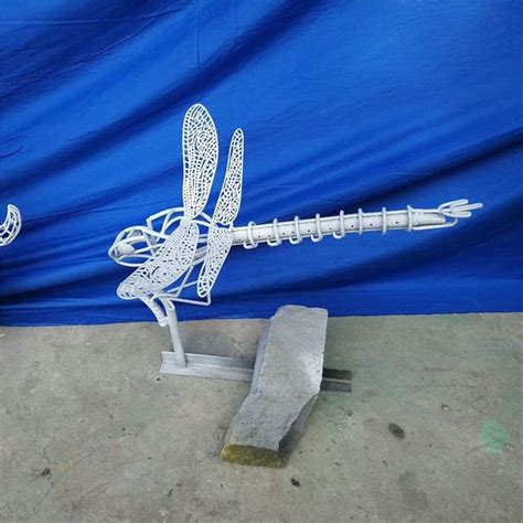 铁艺镂空蜻蜓雕塑，不锈钢蜻蜓雕塑 - 知乎