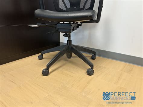 VersaRUBBER® Elite - Xplanks | Rubber Flooring | Perfect Surfaces