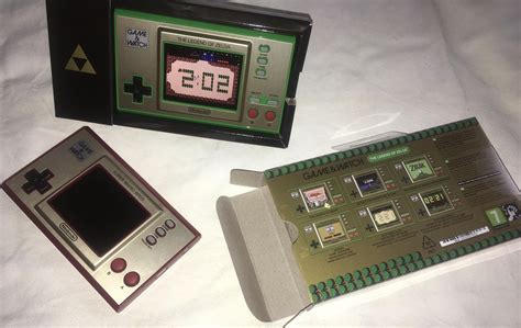 The Game and Watch Zelda is on sale, so i picked it up. A nice addition ...