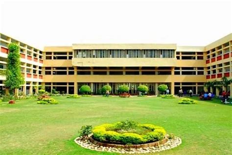 Pt Jawahar Lal Nehru Government College: Admission 2026, Fees, Rankings ...