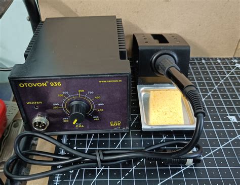 OTOVON ESD Safe Antistatic 936 Analog Soldering Station with 50W ...