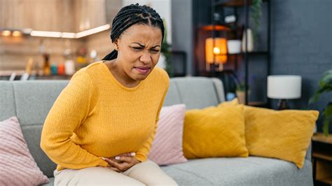 9 Symptoms of Too Much Fiber - GoodRx