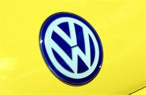 Volkswagen wants to beat Google and Apple in electric race | Autocar ...