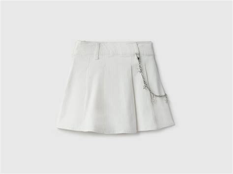 Girls Solid Regular Fit Skirt with Star Chain – United Colors of ...