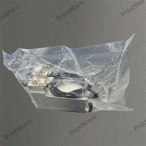 Black Metal Sub Tank