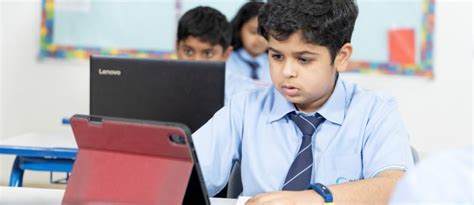 9 New Smart Class Apps Made to Empower Schools in the 21st Century