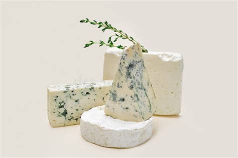 Types of Blue Cheese 的图像结果
