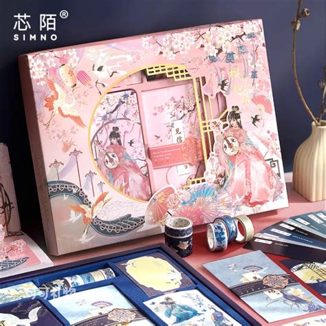 毕业季礼物要什么最新素材